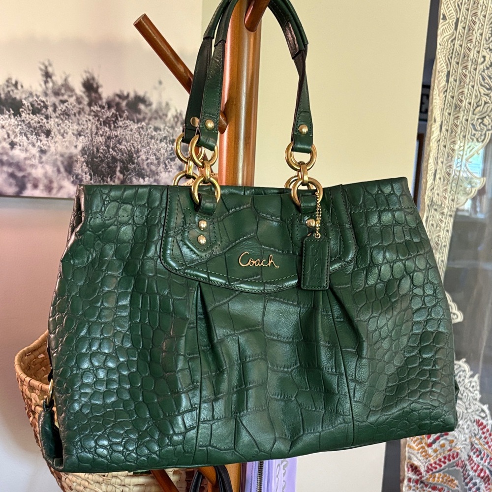 Coach Dark Green Croc-Embossed Shoulder Bag